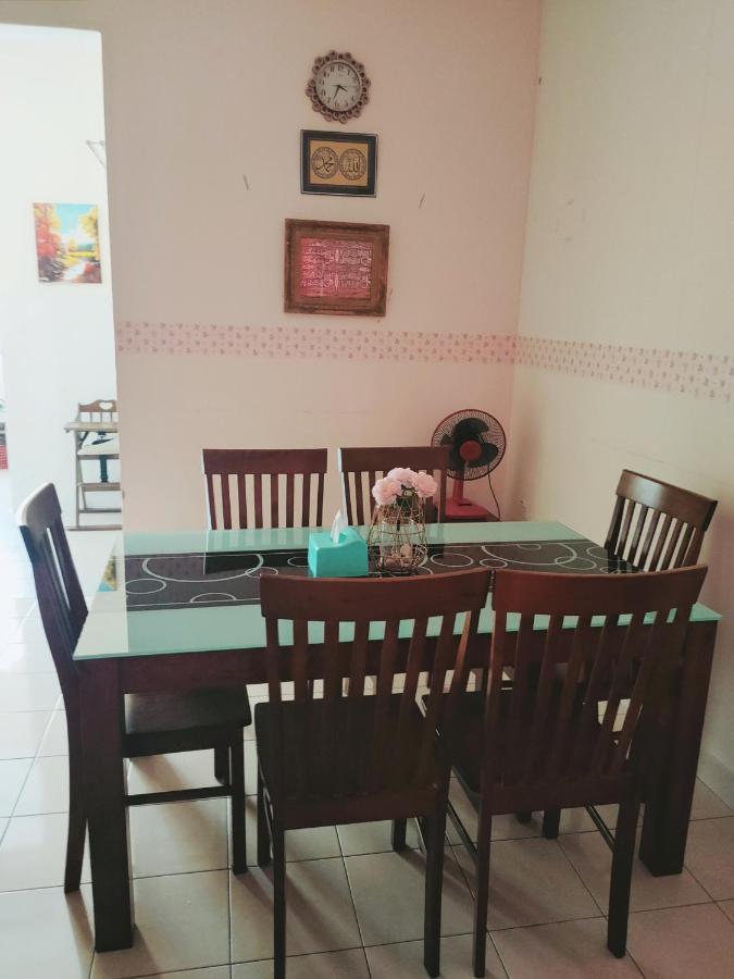 Hanaa Homestay Meru Ipoh Eksteriør billede